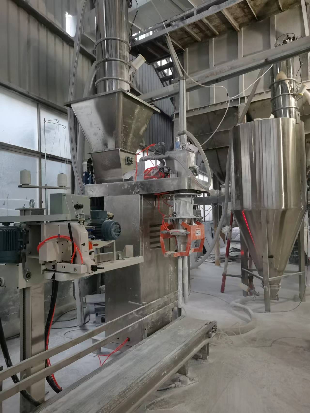 半自(zi)動包裝系統